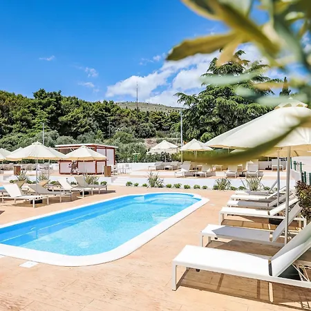 Apartamento Medena-5 By Interhome Trogir