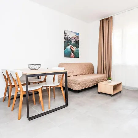 Medena-5 By Interhome *